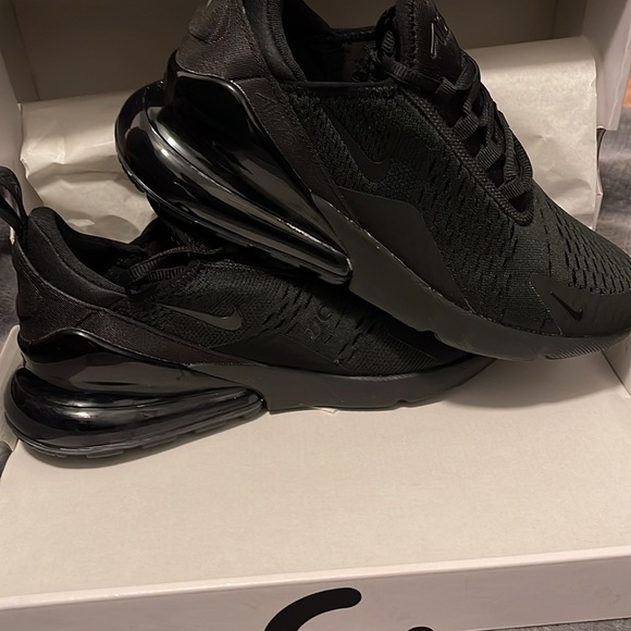 Nike Air Max 270 Women's US 9.5 - Picture 5 of 8